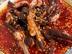 -尚尚仙·酸汤猪手·猪肚鸡火锅(华联万柳购物中心店)