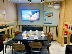 -渝里重庆火锅(航天城店)