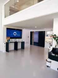 -JNK皮肤管理中心