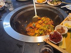 -高家小院铁锅炖大鹅(哈西高铁站店)