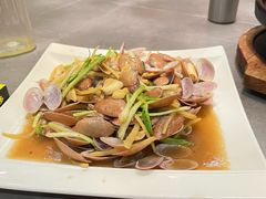 -蚝美人·生蚝海鲜烧烤(茶花园店)