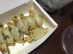 -小姜锅贴(凤凰街店)