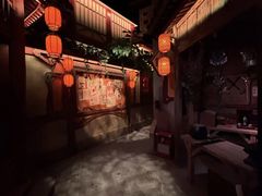 -暴风岛沉浸式体验馆(百联世纪店)