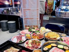 -哈哈碳都·牛肋条无限自助烤肉(台江万达店)