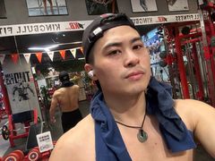 -KingBull私教健身&格斗订制(龙井商业中心店)