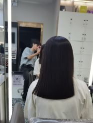 -苏豪路易士·嘉玛发廊