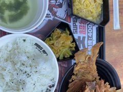 -犟骨头排骨饭•大骨面(弘阳广场店)