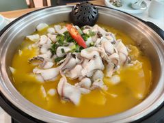 -严厨老坛酸菜鱼(金鹰店)