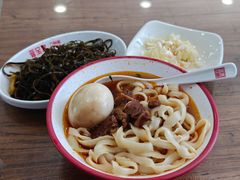 红烧牛肉刀削面-晋宝章大同刀削面(月坛店)