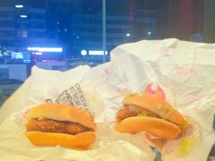 酷辣黑椒鸡腿堡-麦当劳(坂田分店)