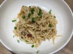 香葱拌笋衣-小大董·烤鸭(凤凰汇店)