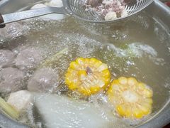 -潮汕·草根牛肉档(上海荟聚城市集市店)