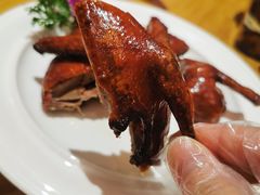 岭南脆皮鸽-德胜轩正宗顺德菜(宝安沙井会展中心店)