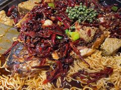 -吞鱼兽麻辣烤鱼(万达店)