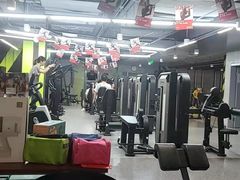 -光猪圈健身(津投广场店)