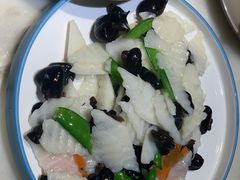 -大城小院饭店(博隆广场虹桥店)