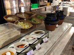 -飨食汇全日制餐厅·昆山皇冠假日酒店(九方店)