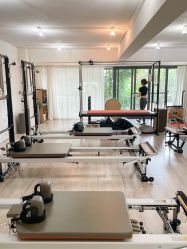 -无界瑜伽普拉提