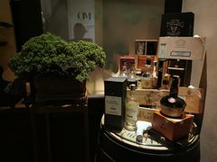 -DM Distiller & Mixologist Whisky Cocktail Bar