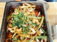 -大湾金牌万州烤鱼(沙河店)