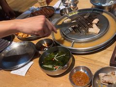 -姜虎东白丁烤肉(虹桥天地店)