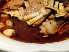 雾都毛血旺-小河盐帮·私家菜·烤鸭(三元桥·霄云路店)