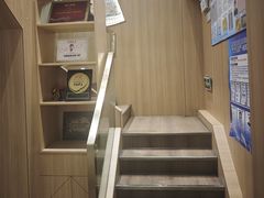 -霸王茶姬(南强街店)