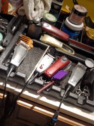 -Libertines barbershop 浪子理发店