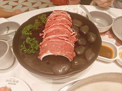 -洪氏嗨捞·广东猪肚鸡·椰子鸡火锅(西咸万象城店)