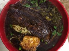 -小龙大肉面馆