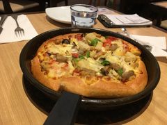 -必胜客(WOW中心城店)