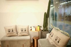 -简法造型·品牌形象店