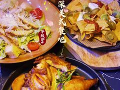 -DEEP·美式餐吧(五棵松华熙LIVE店)