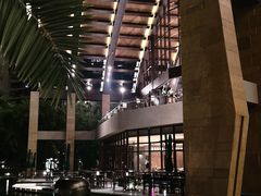 -三亚湾海居铂尔曼度假酒店