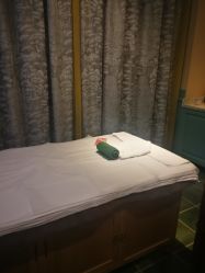 -静博士养生美容连锁