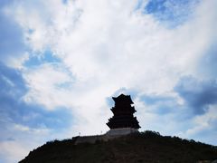 -定都峰