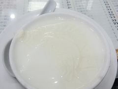 -义顺牛奶公司(新马路老店)