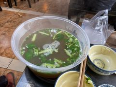 -乐山食古香跷脚牛肉