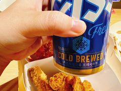 -BHC炸鸡(明洞总店)