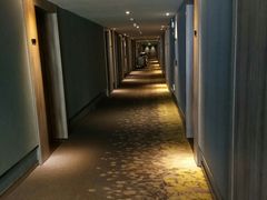 -榆林榆阳西路火车站亚朵酒店