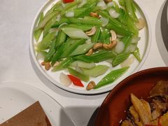-乾隆美食·本帮菜(黄河路店)