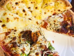 招牌狂野披萨-盘炉forenza·云贵川融合小食堂 ( 钟楼中柳巷店)