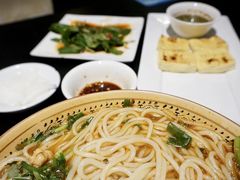 蒙自过桥米线-南蛮子(进贤路店)