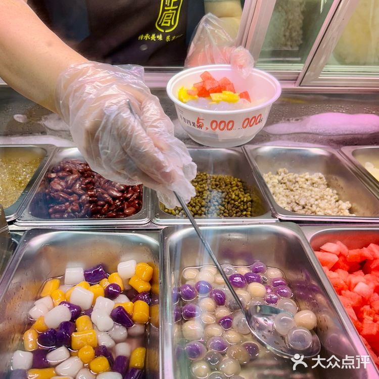 泉州！这家四果汤給得太多了吧……