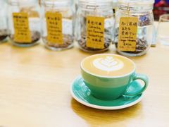 附魔-COFFEE HOLIC(朝外SOHO店)