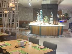 -松咖啡自助餐厅·松北香格里拉