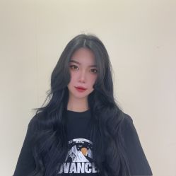 -摩卡造型·烫染·接发