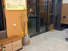 -半岛宠物医院24小时·内窥镜·牙科·碎石中心(府城大道店)