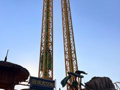 -七彩云南欢乐世界