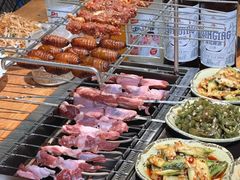 -悦屋老板娘的烤肉店(紫薇田园店)